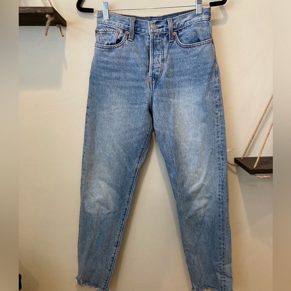 Levi jeans